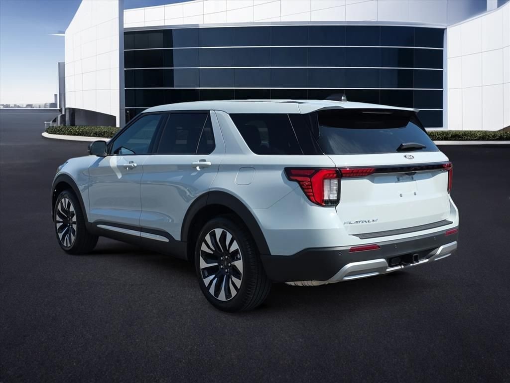 New 2027 Avalanche Gray Ford Platinum™ image 7