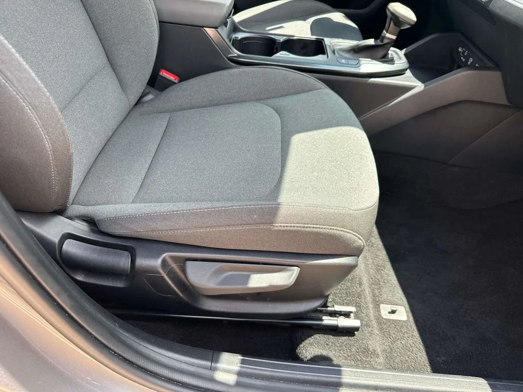 2025 Kia K4 LXS - Photo 25