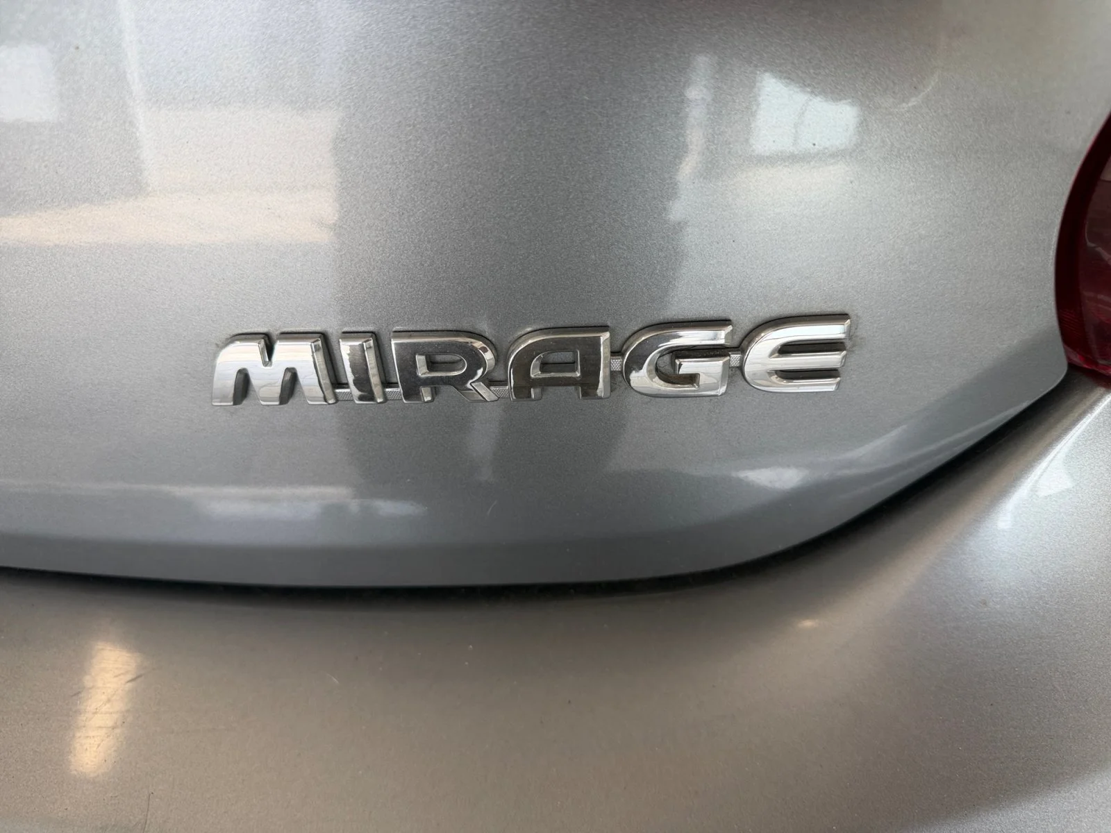 Used 2018 Gray Mitsubishi ES image 35