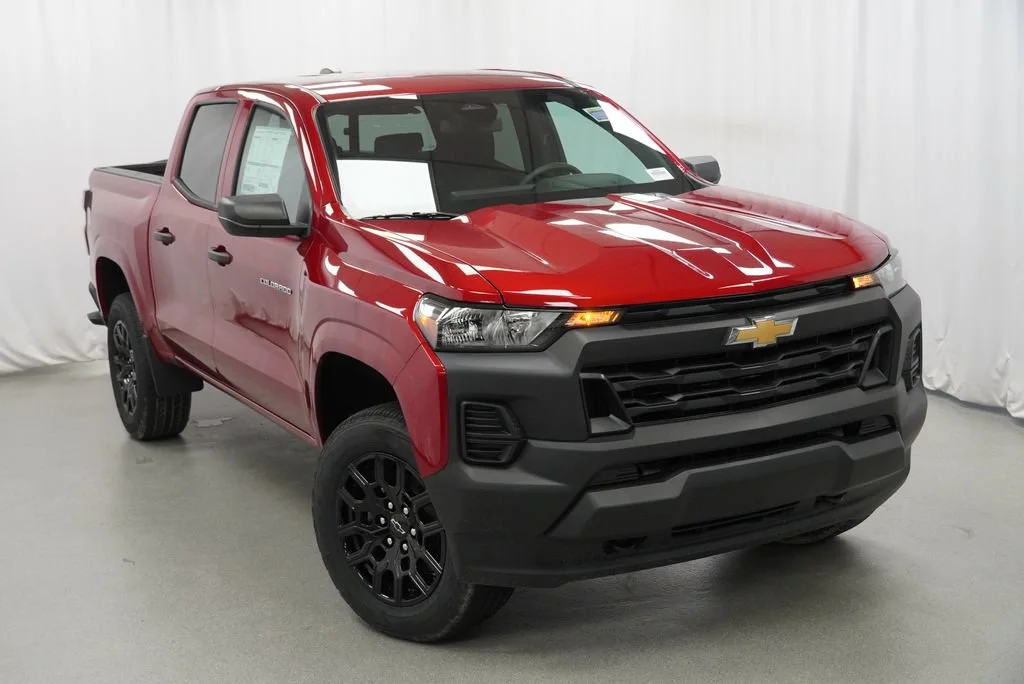 New 2026 Radiant Red Tintcoat Chevrolet WT image 33