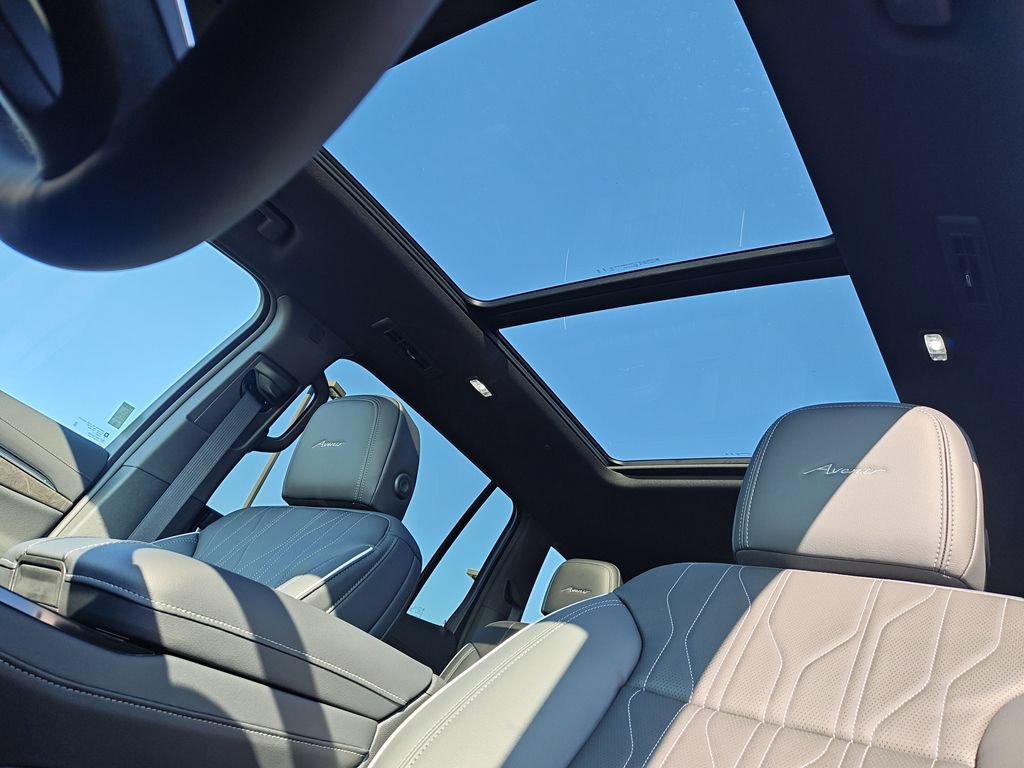 New 2026 Cherry Red Tintcoat Buick Avenir image 24