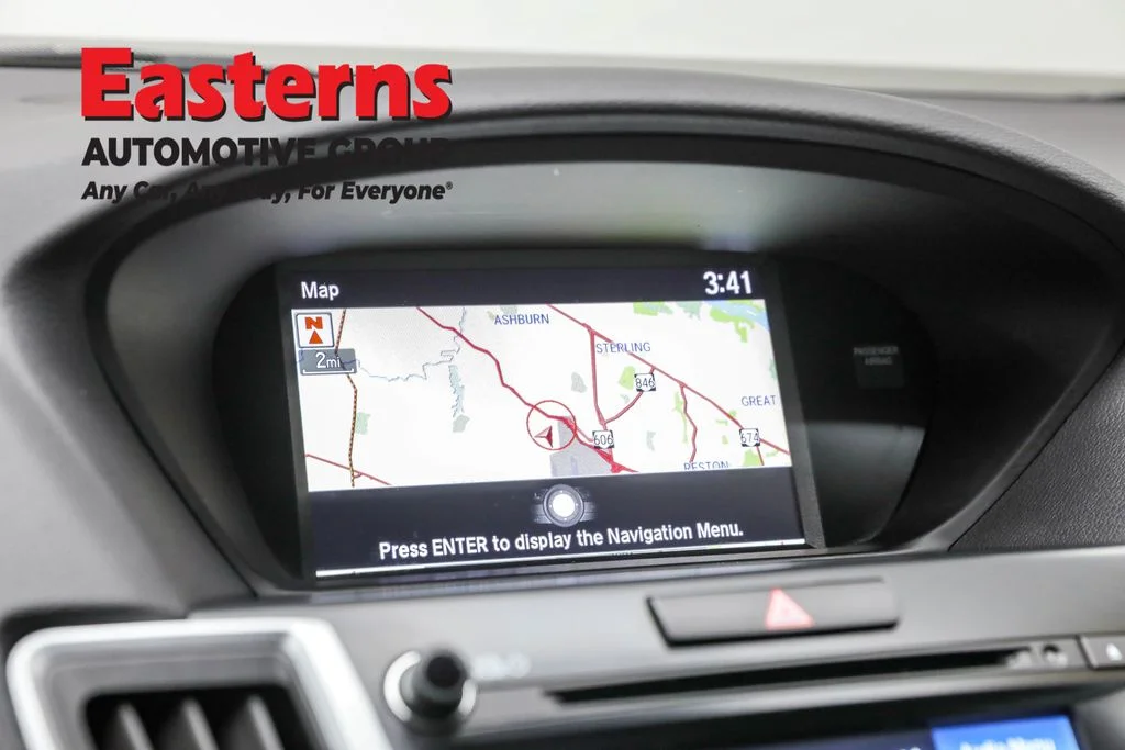 Used 2020 White Acura 3.5L Technology Pkg image 18