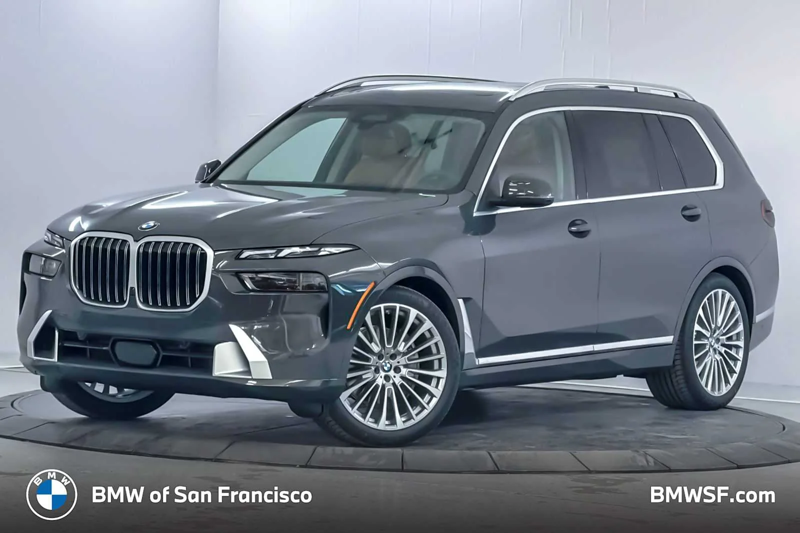 2026 BMW X7 xDrive40i's photo
