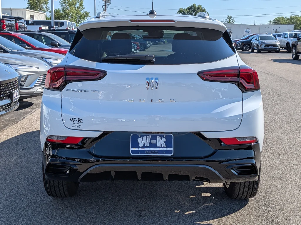 New 2026 Summit White Buick Sport Touring image 4