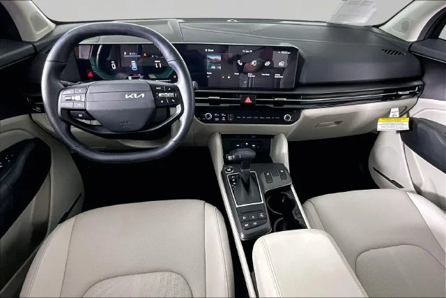 Certified Used 2026 Gray Kia EX image 7
