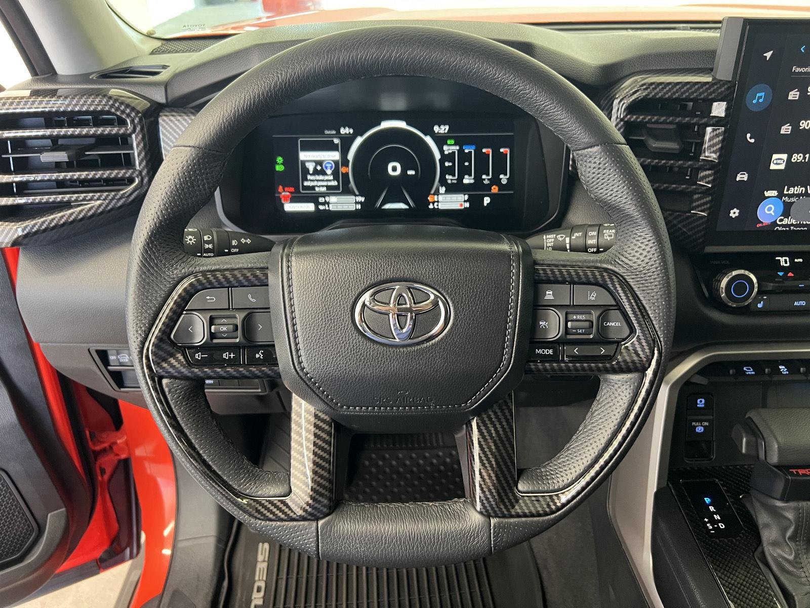 2024 Toyota Sequoia SR5 - Photo 15