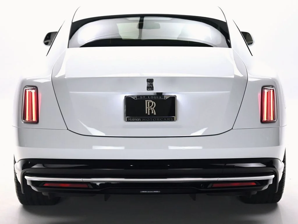 Certified Used 2025 Arctic White Rolls-Royce  image 34