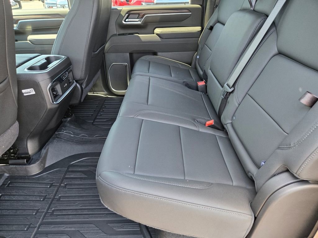 2026 GMC Sierra 2500HD SLT - Photo 7