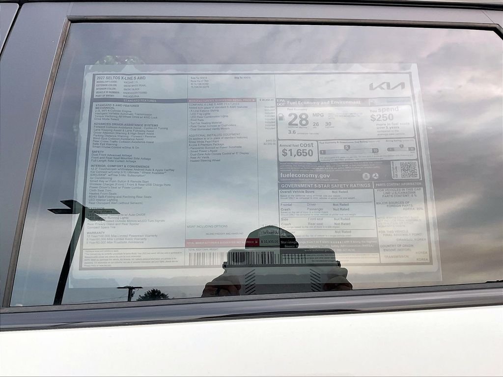 New 2027 Snow White Pearl Kia X-Line image 17