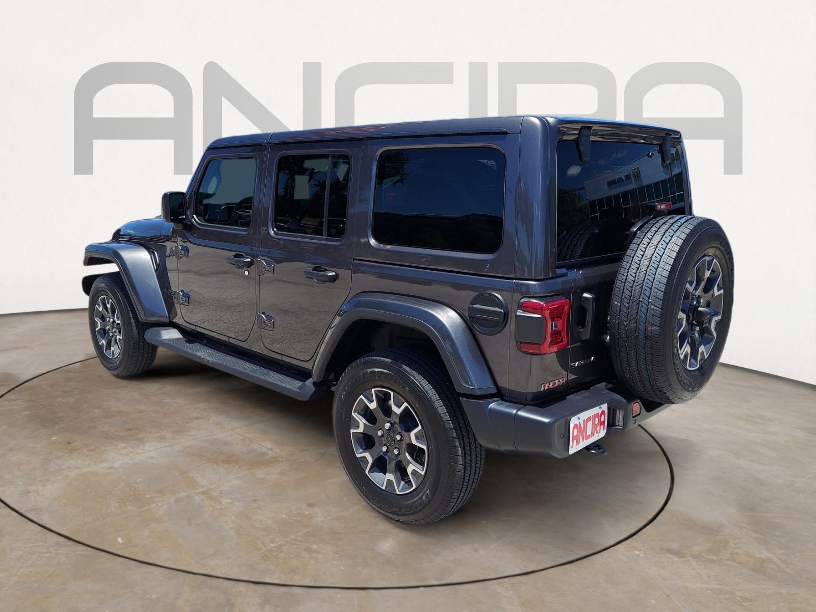 New 2026 Granite Crystal Metallic Clearcoat Jeep Sahara image 8