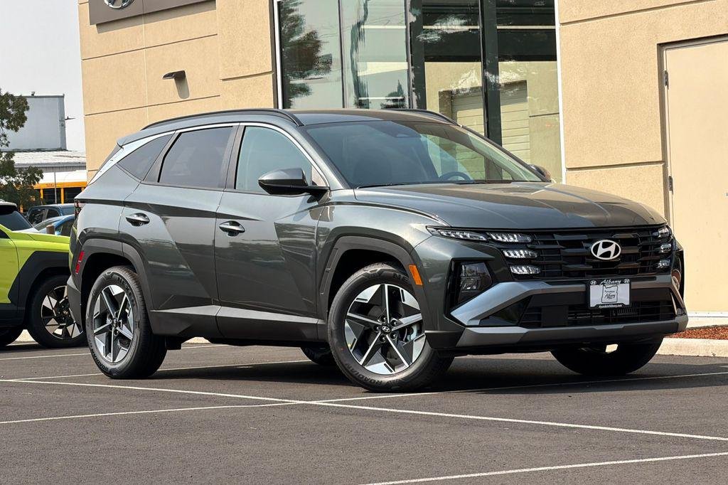 New 2026 Gray Hyundai SEL FWD image 2