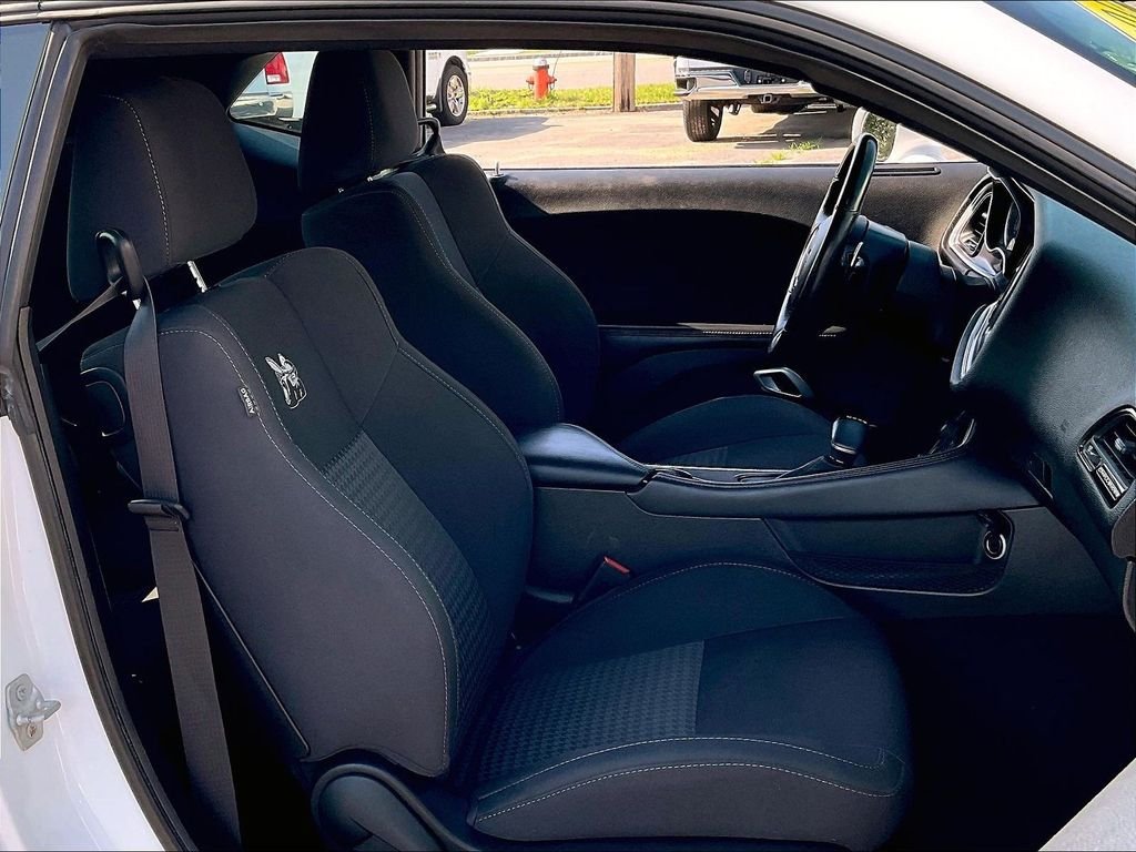 Used 2019 White Dodge R/T Scat Pack image 11