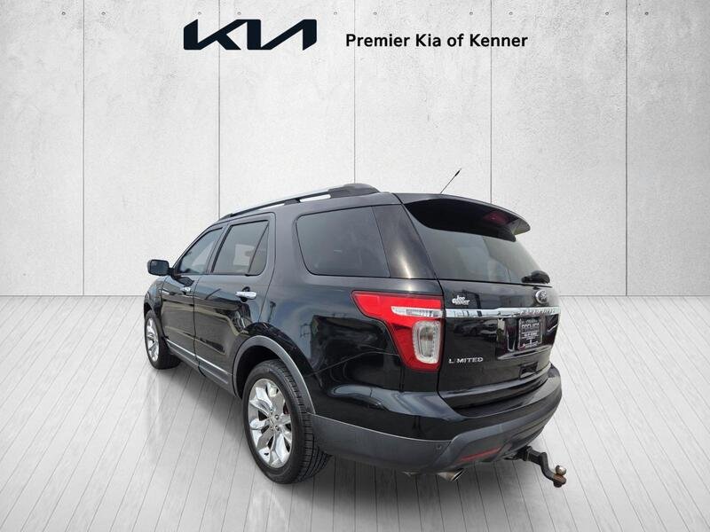 Used 2014 Black Ford Limited image 3