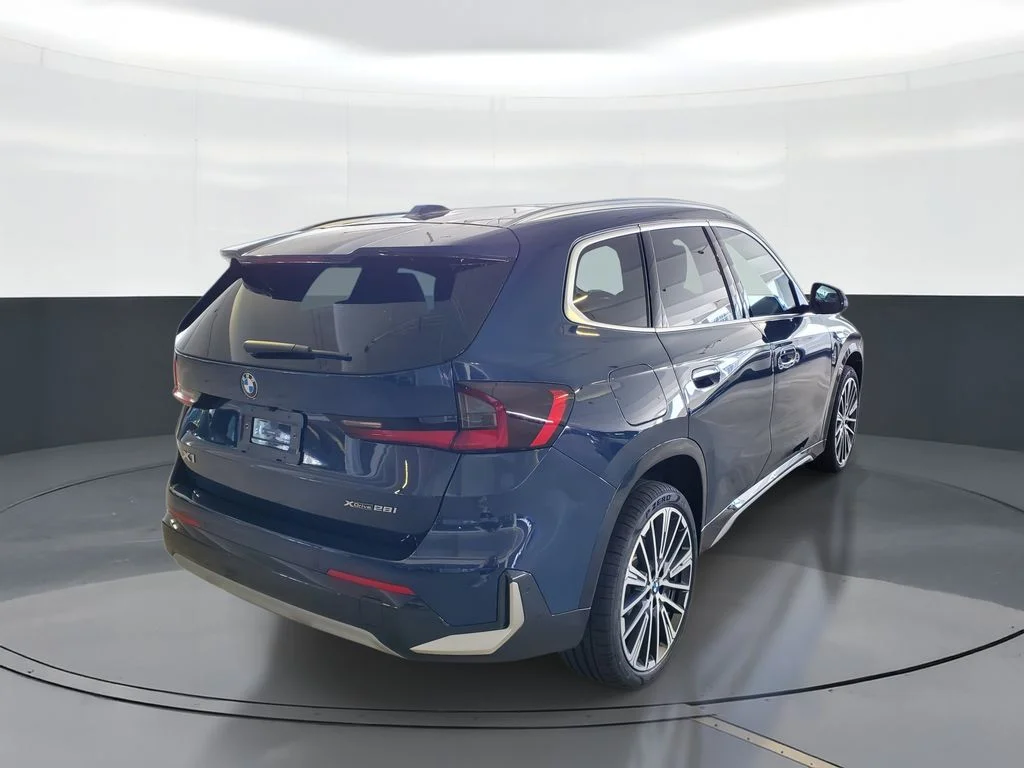 Used 2026 Blue BMW xDrive28i image 3