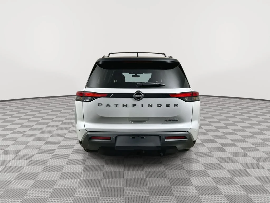 New 2026 Everest White Pearl TriCoat / Super Black Two-tone Nissan Platinum image 7