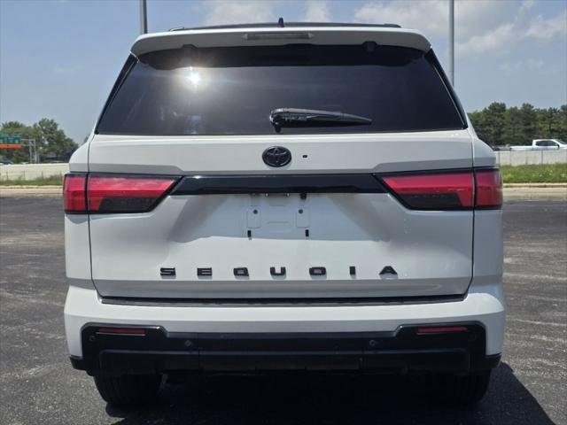 Certified Used 2024 WIND CHILL PEARL Toyota  image 19