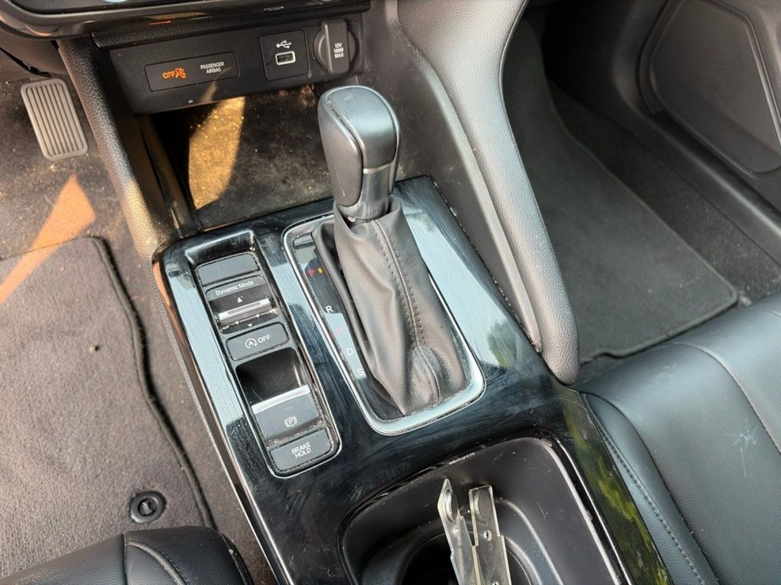 Used 2024 Liquid Carbon Metallic Acura Base image 20