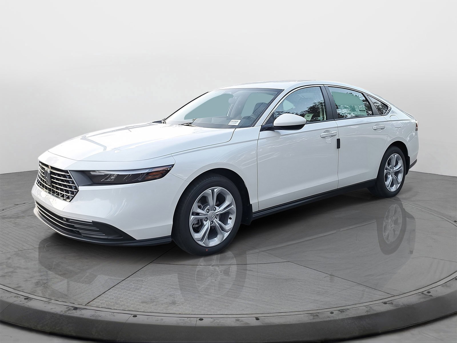 New 2026 Platinum White Pearl Honda LX image 3
