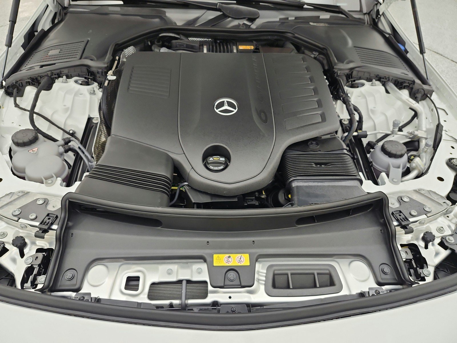 New 2027 Polar White Mercedes-Benz CLE 450 4MATIC® Coupe image 33