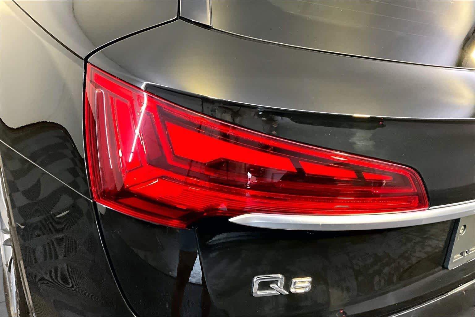 Used 2022 Mythos Black Metallic Audi S line Prestige image 28