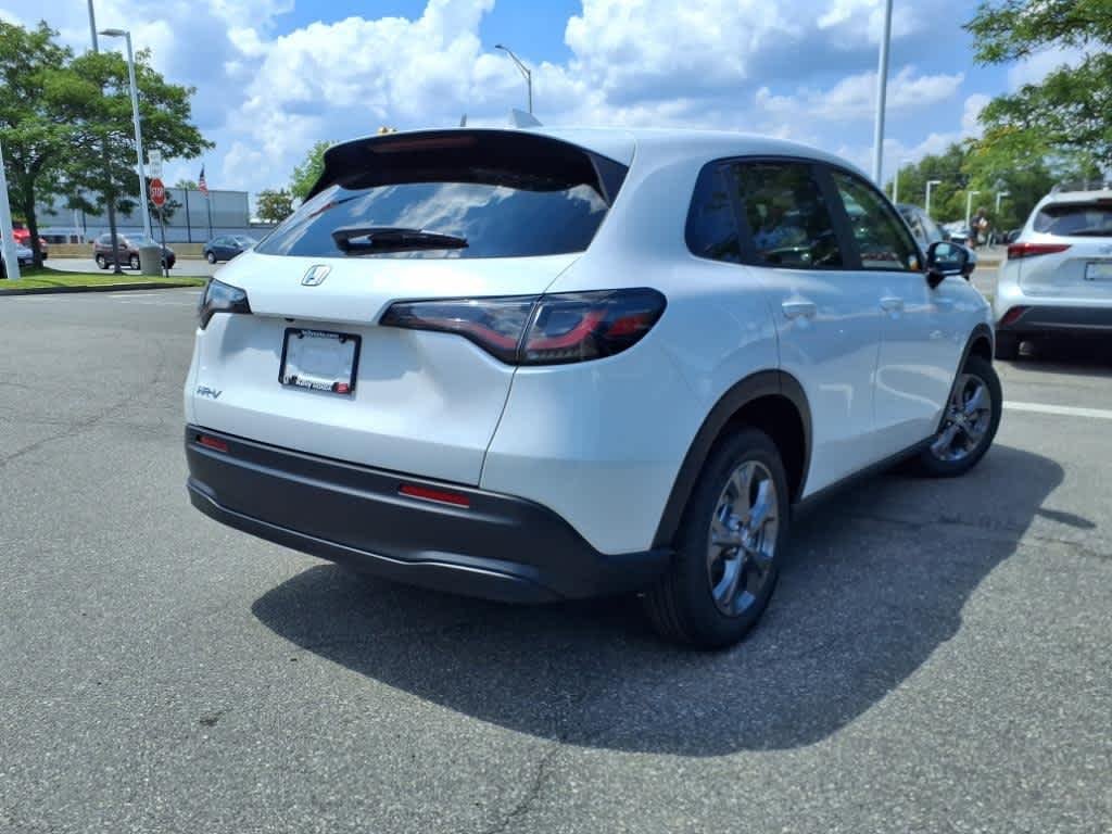 New 2027 Honda HR-V LX SUV in Lynn #H270052 | Kelly Automotive Group