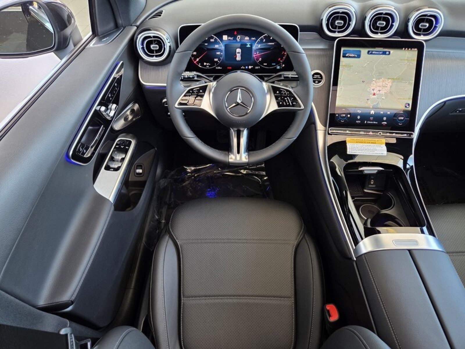 New 2026 Graphite Grey Metallic Mercedes-Benz GLC 300 SUV image 14