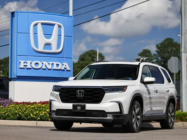 2025 Honda Pilot Touring - Photo 45