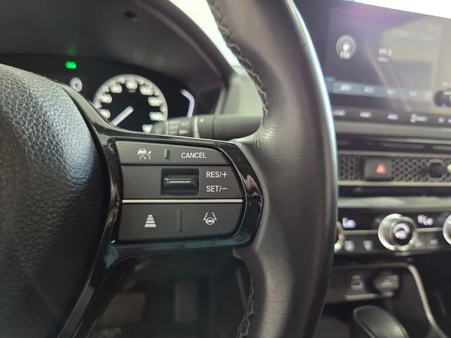 Used 2023 Silver Honda EX image 25
