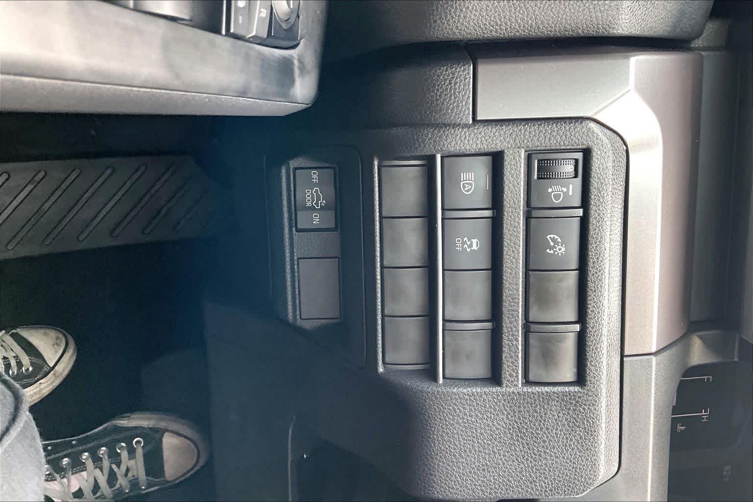 Used 2026 Ice Cap Toyota SR5 image 35