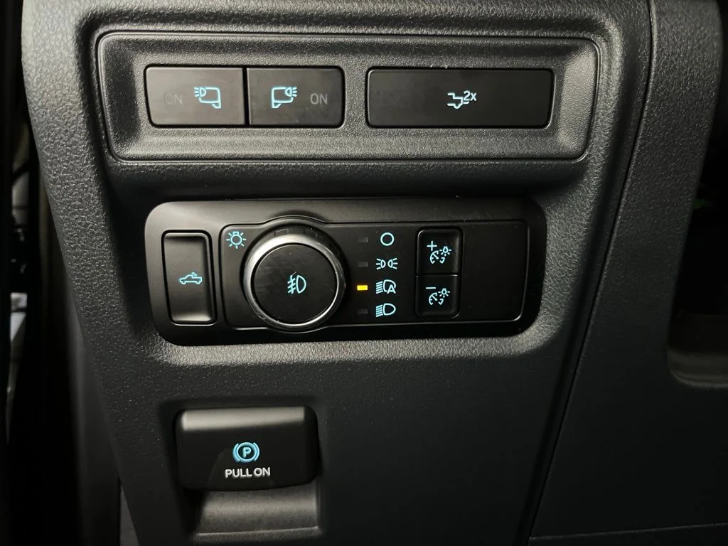 Used 2023 Blue Ford Tremor image 13