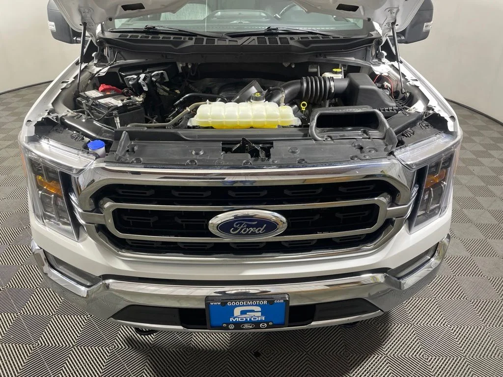 Used 2022 Oxford White Ford XLT image 26
