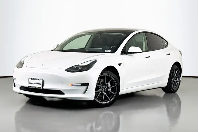 2022 Tesla Model 3 Long Range