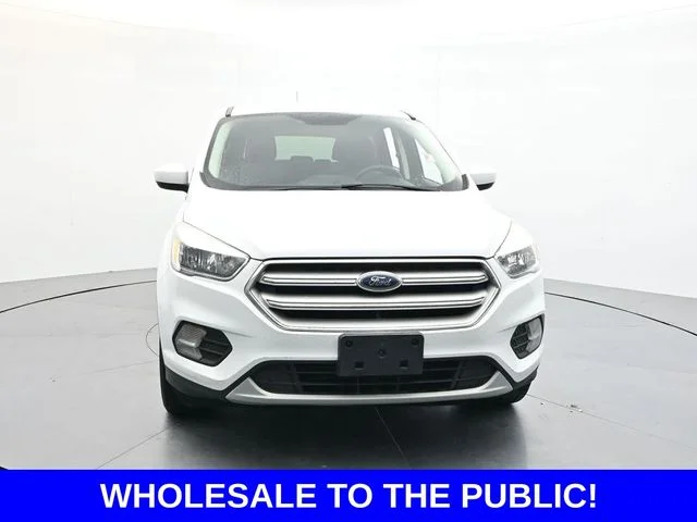 Used 2019 Ford Escape SE with VIN 1FMCU9G91KUB83569 for sale in Spartanburg, SC