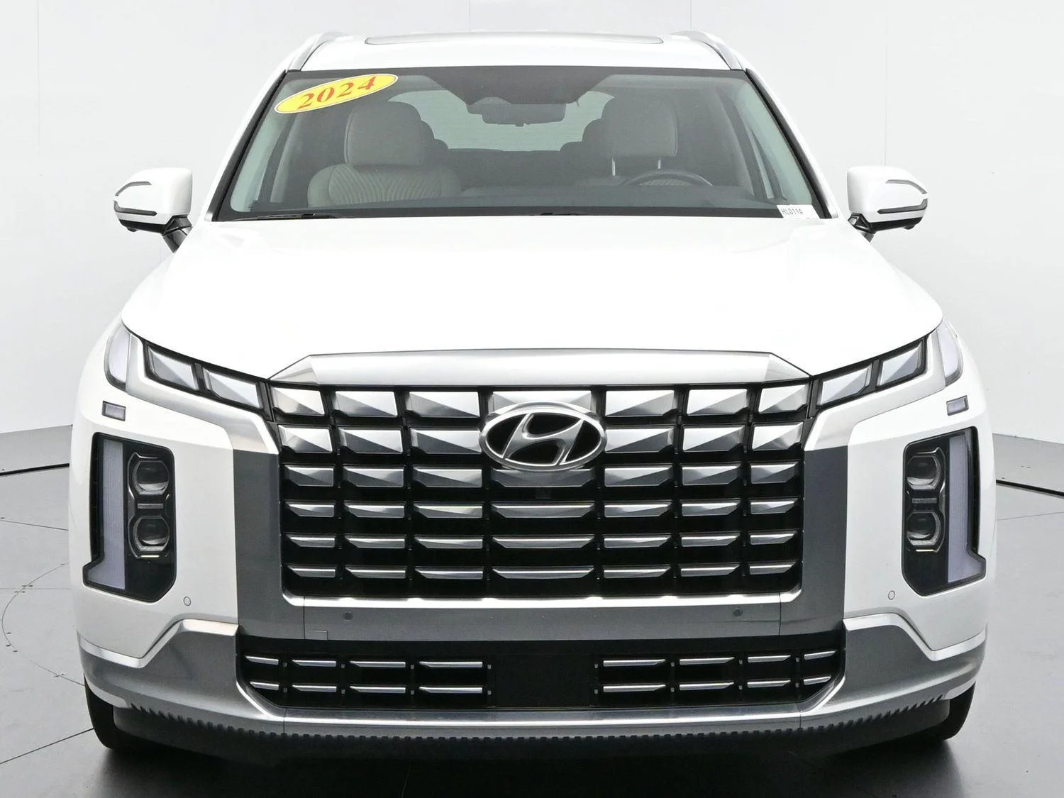 Used 2024 Hyper White Hyundai Calligraphy image 2