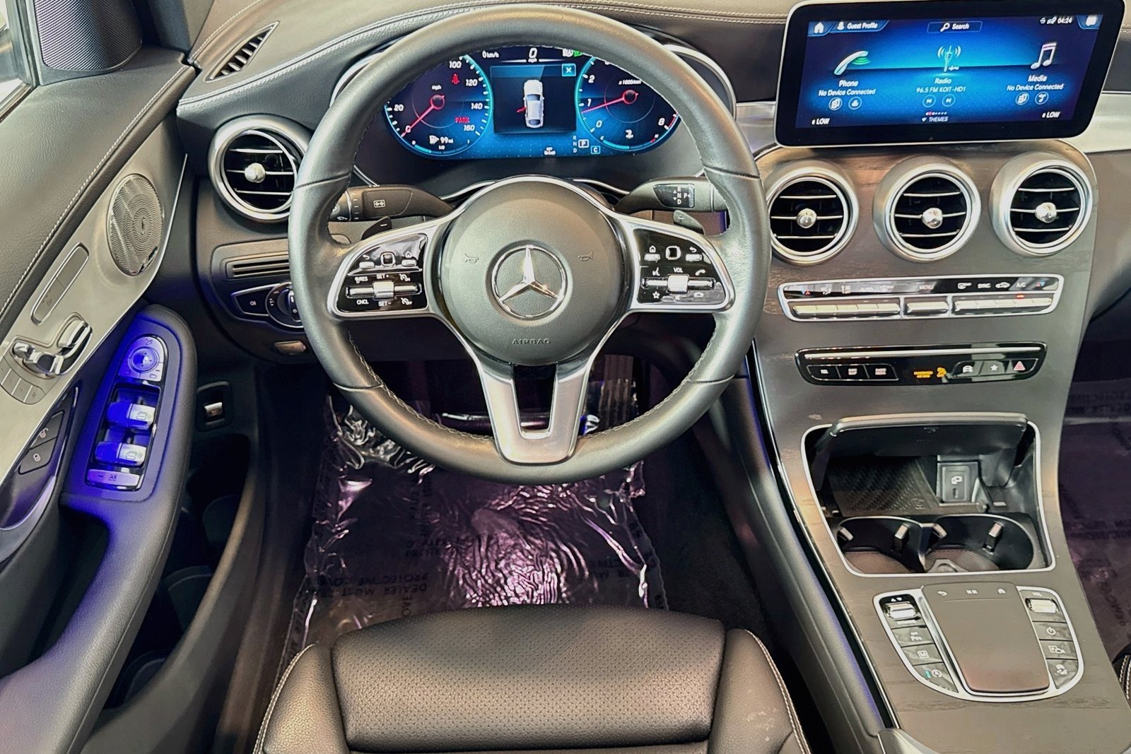Certified Used 2023 Polar White Mercedes-Benz GLC 300 image 21