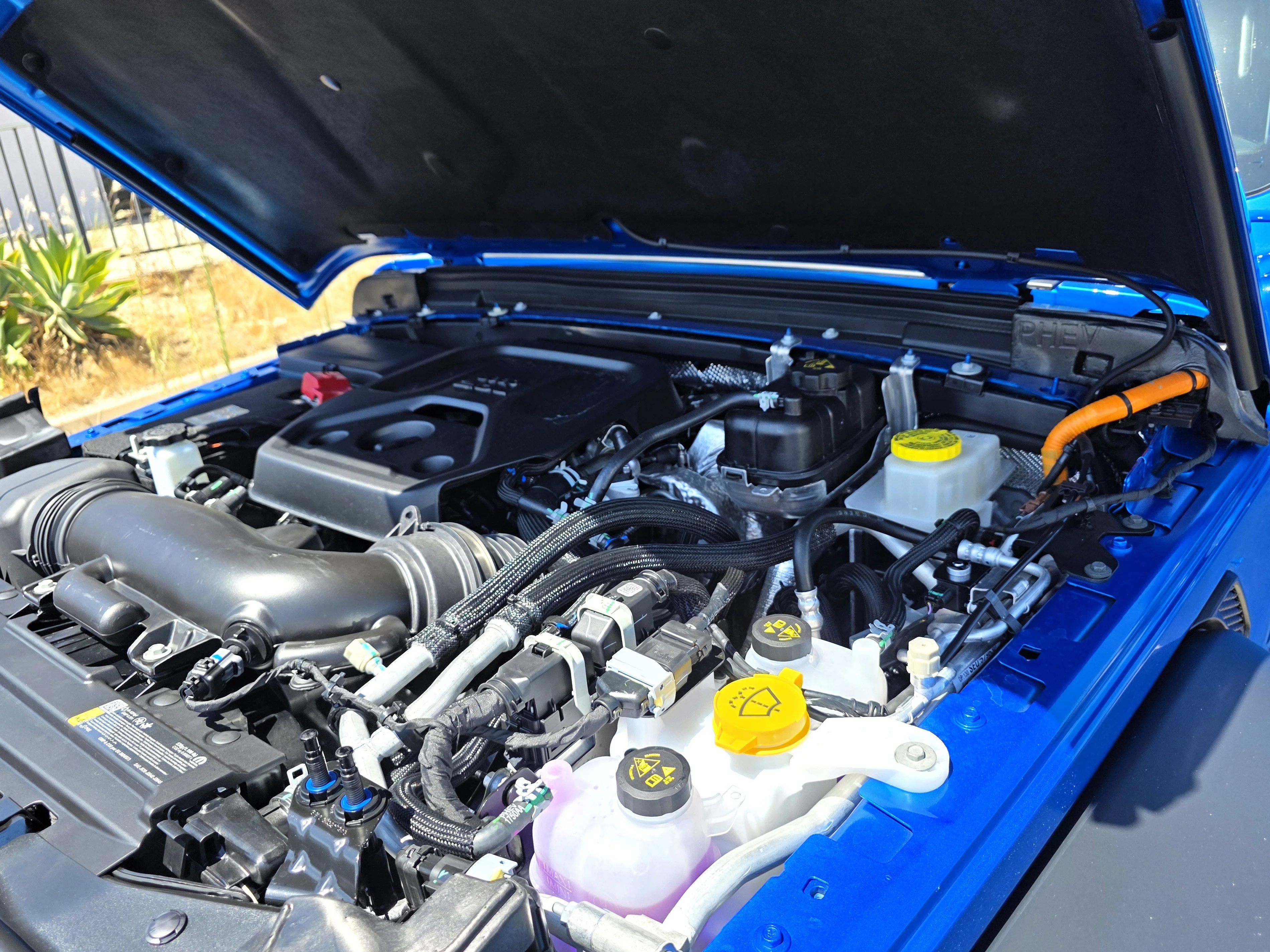 New 2025 Blue Pearl Jeep Sport S 4xe image 18