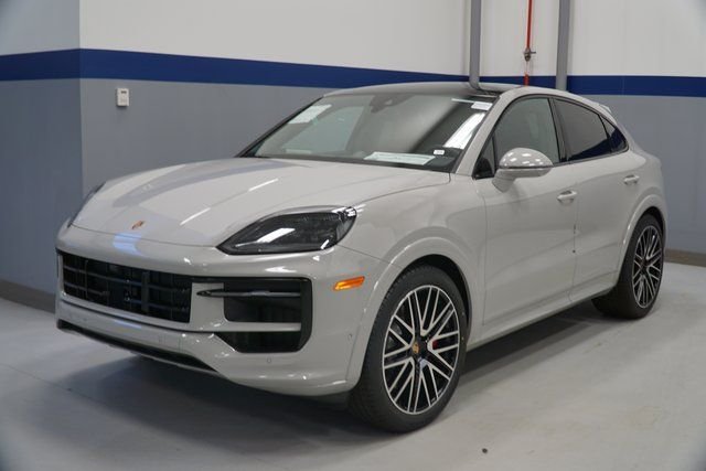 2026 Porsche Cayenne GTS's photo