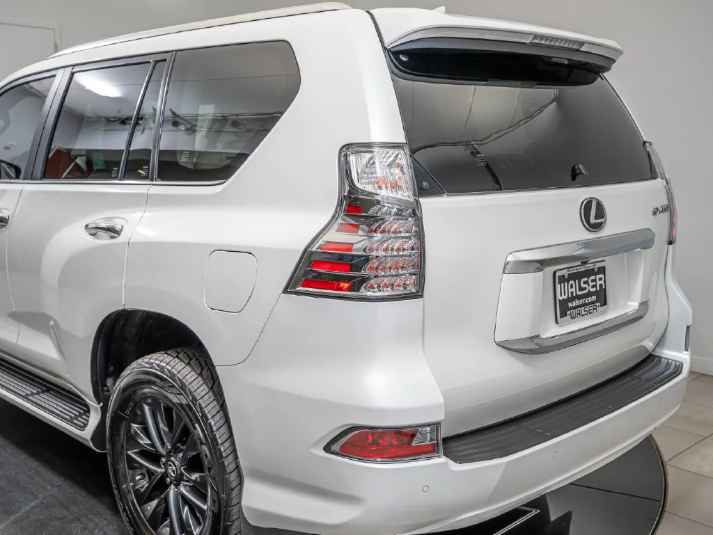 Certified Used 2023 Eminent White Pearl Lexus 460 image 19
