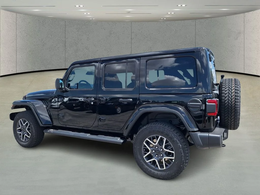 2025 Jeep Wrangler 4-Door Sahara - Photo 7