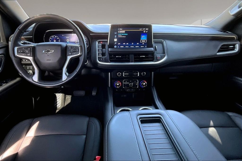 Used 2022 White Chevrolet Z71 image 15