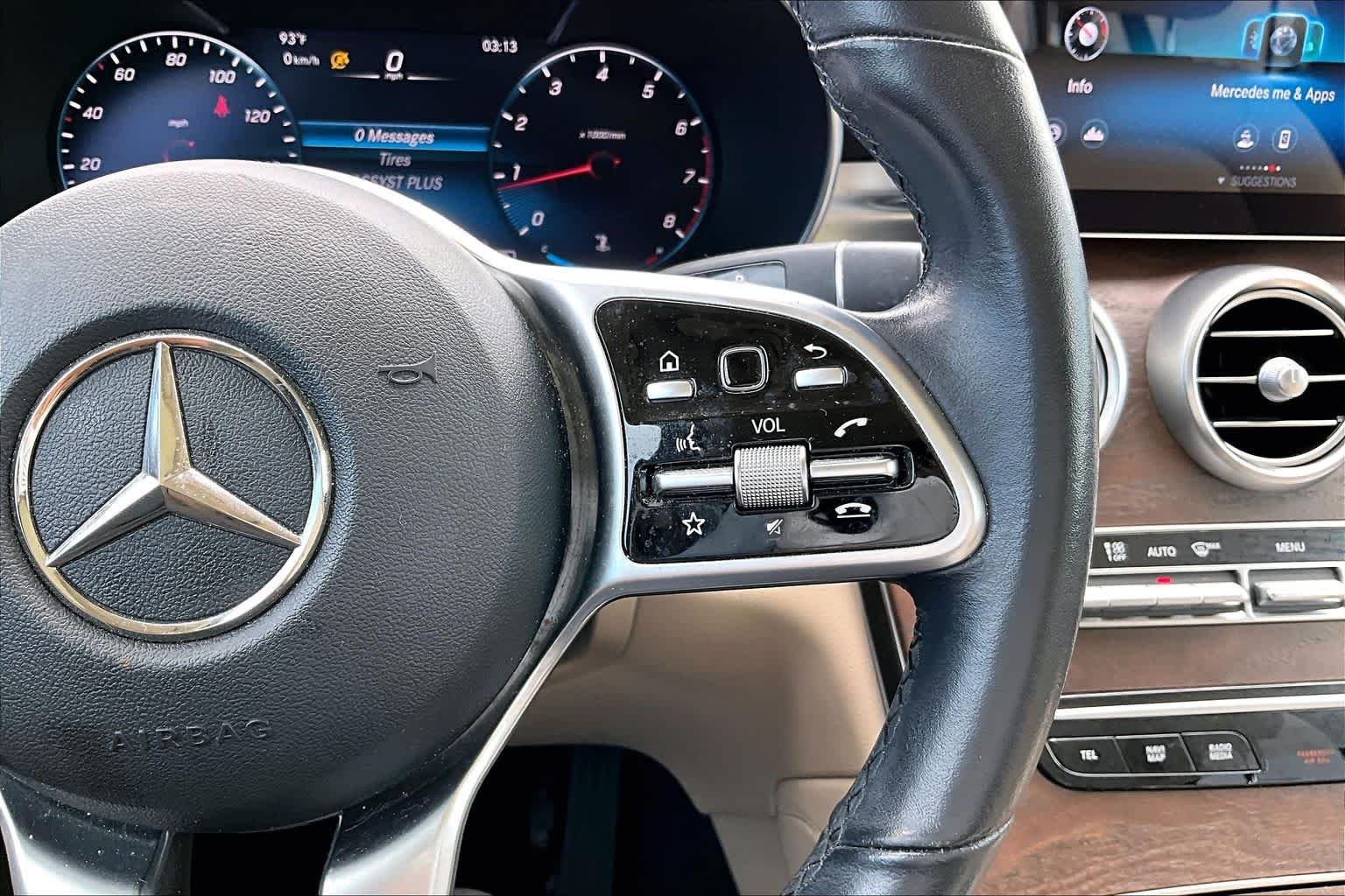 Used 2020 Polar White Mercedes-Benz GLC 300 image 24