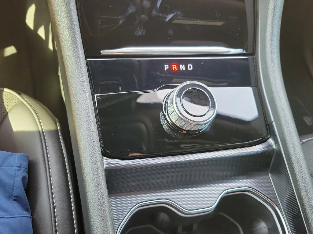 New 2027 Gray Jeep Laredo Altitude image 20