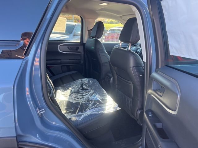 New 2025 Azure Gray Metallic Tri-Coat Ford Outer Banks image 19