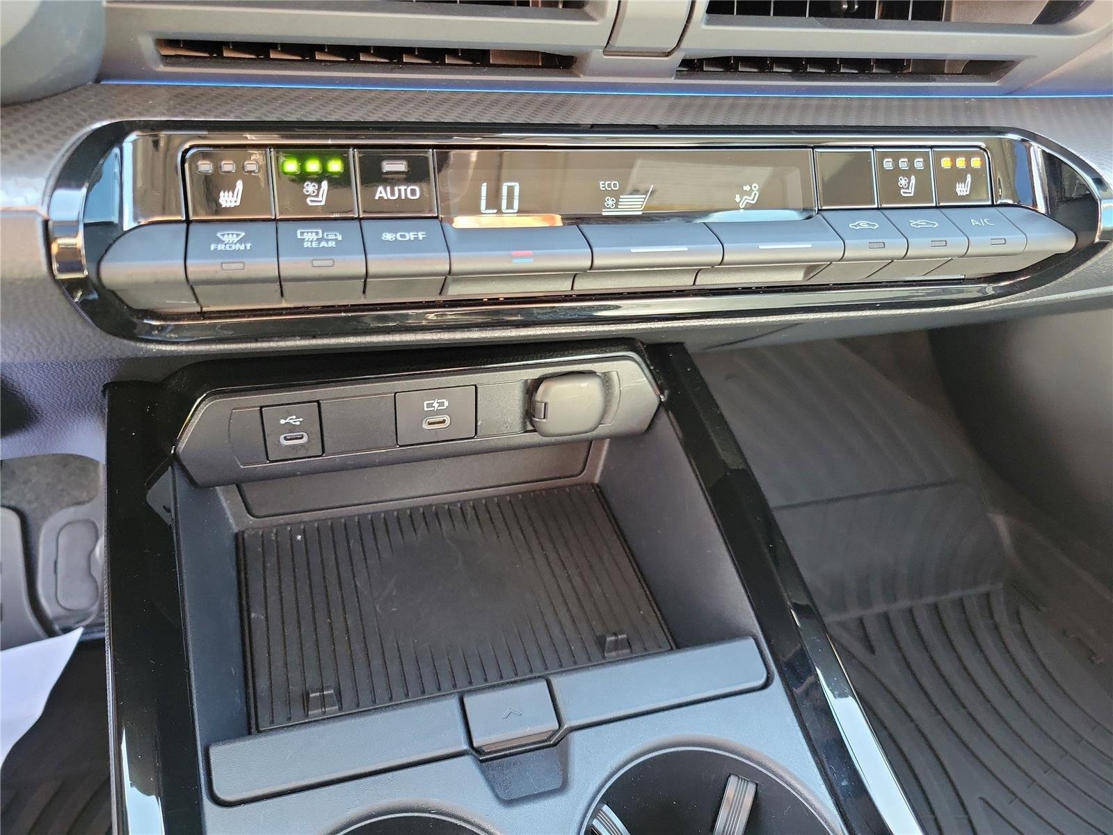 Used 2025 Guardian Gray Toyota Limited image 33