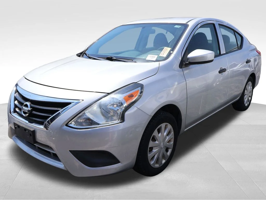 Used 2019 Silver Nissan 1.6 S Plus image 2