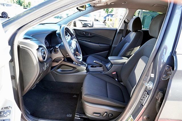 Used 2023 Gray Hyundai SEL image 13