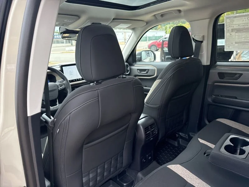 New 2025 Desert Sand Ford Big Bend® image 21