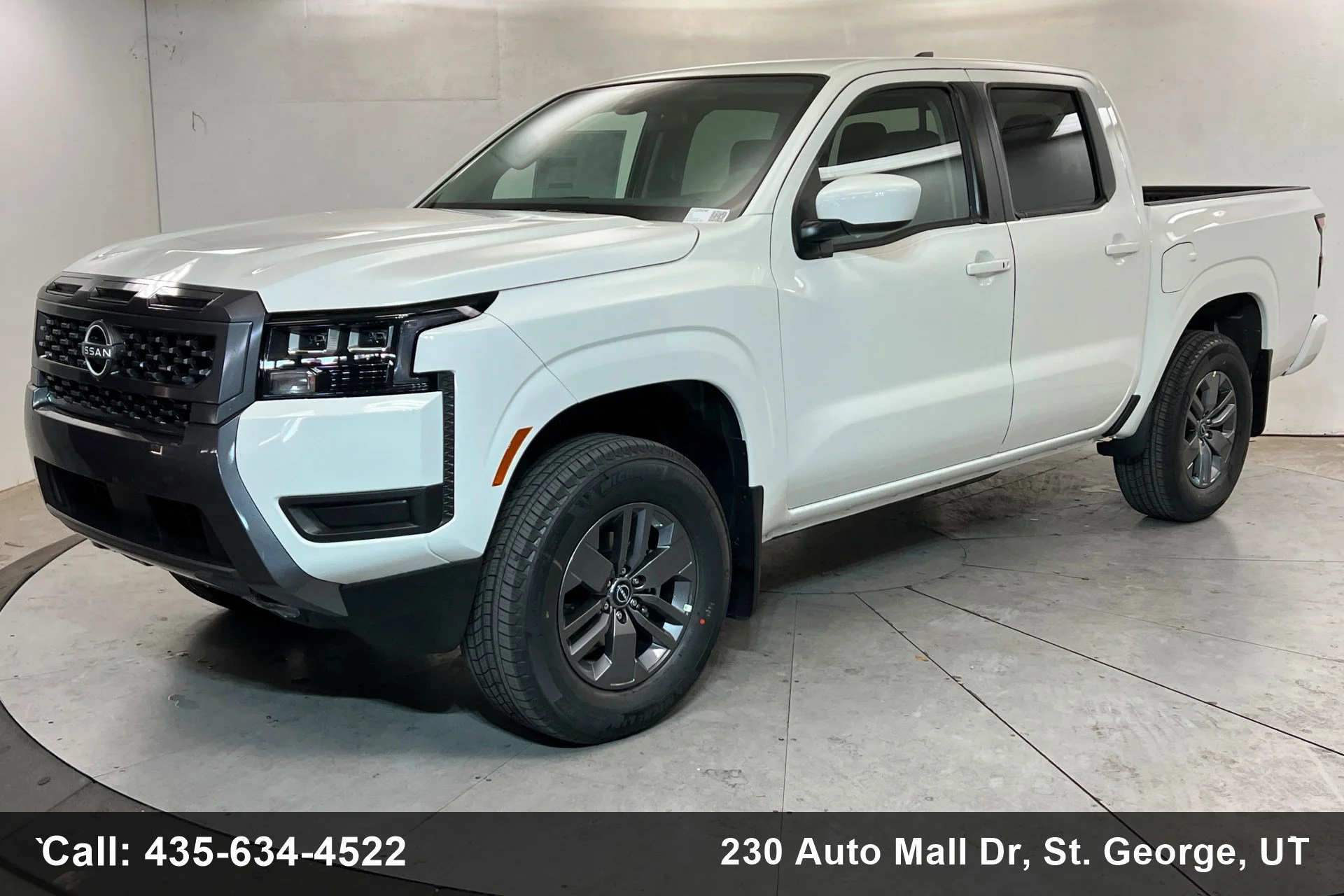 2026 Nissan Frontier SV Crew Cab 4X4 SWB's photo