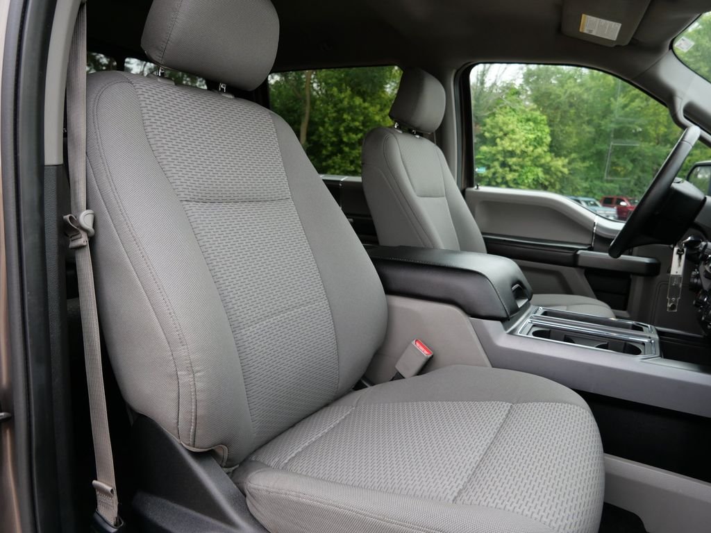 Used 2016 Brown Ford XLT image 12