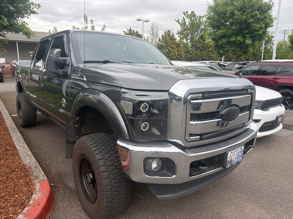 2016 Ford F-250 Lariat 4x4 Crew Cab 8' Box's photo